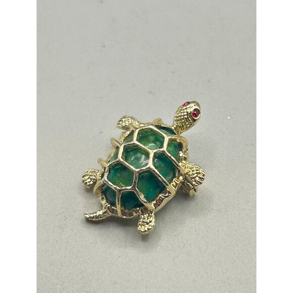 Vintage Turtle Scatter Pin Gold Tone Green Plastic Shell Sea Animal Figural - Picture 3 of 7